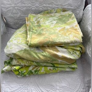 Vintage abstract 4 piece sheet set for double bed. Martex Luxor.